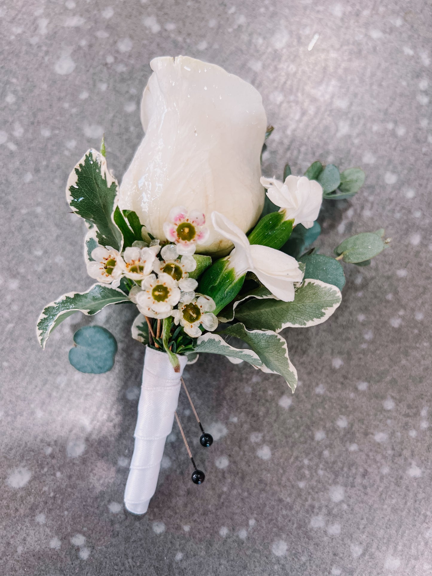 prom homecoming boutonniere