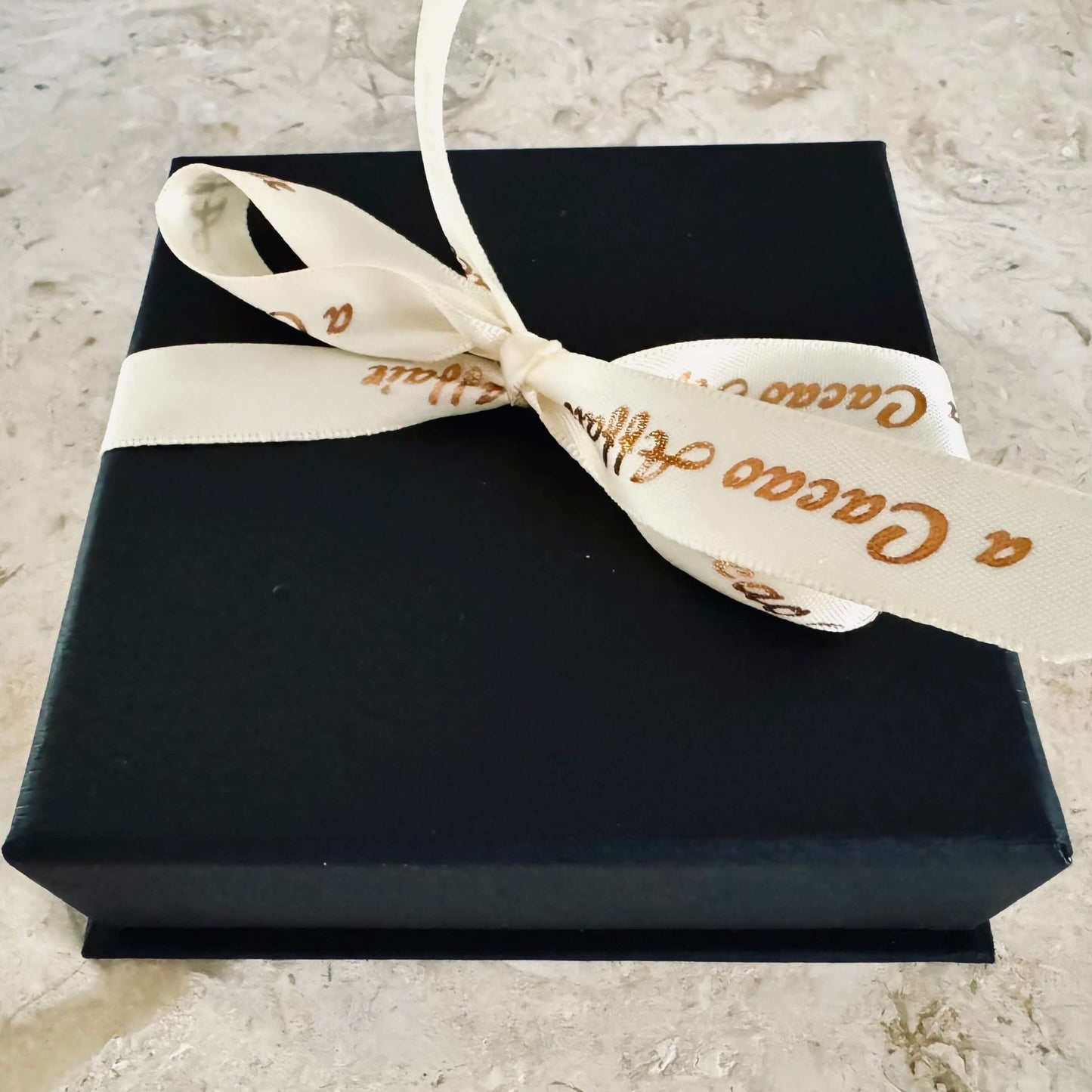 GOURMET CHOCOLATES (4 OR 9)