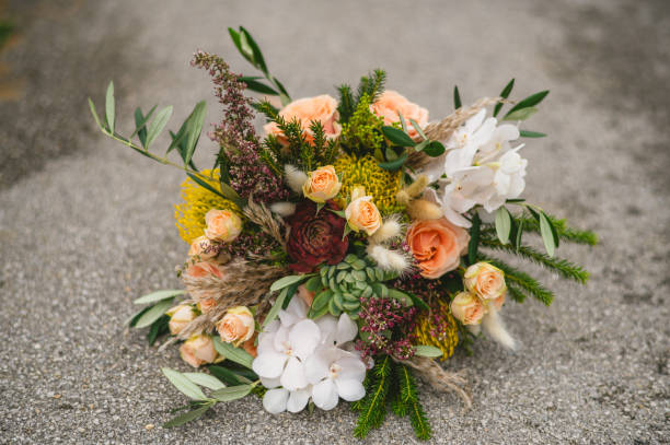 SEASONAL BRIDAL BOUQUET