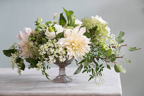 WHITE + GREEN CENTERPIECE