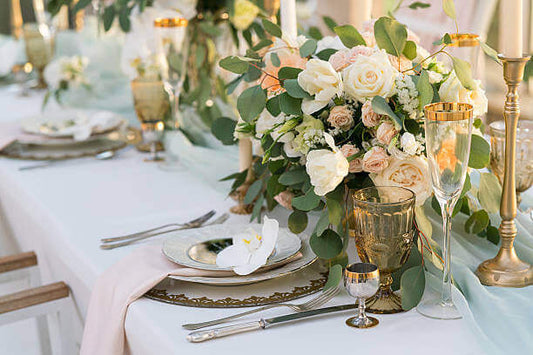 SOFT + PRETTY CENTERPIECE
