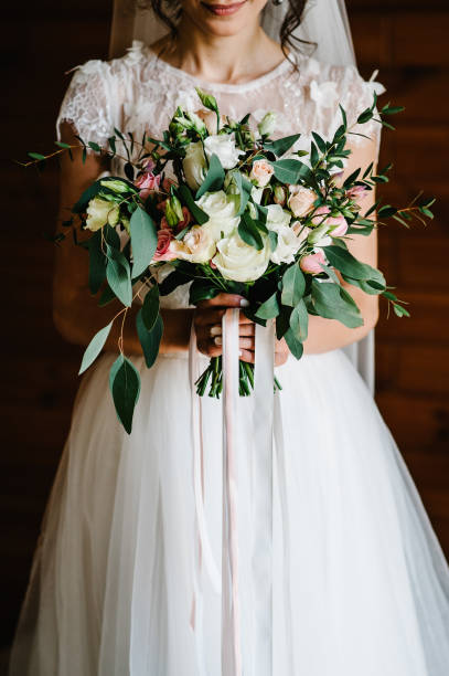 SOFT + PRETTY BRIDAL BOUQUET