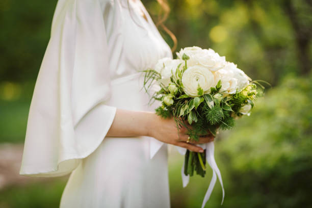 WHITE + GREEN BRIDAL BOUQUET