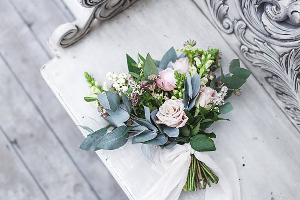 SOFT + PRETTY BRIDAL BOUQUET