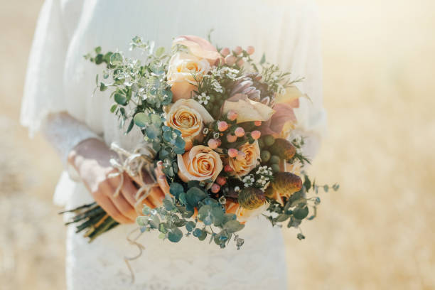 SOFT + PRETTY BRIDAL BOUQUET